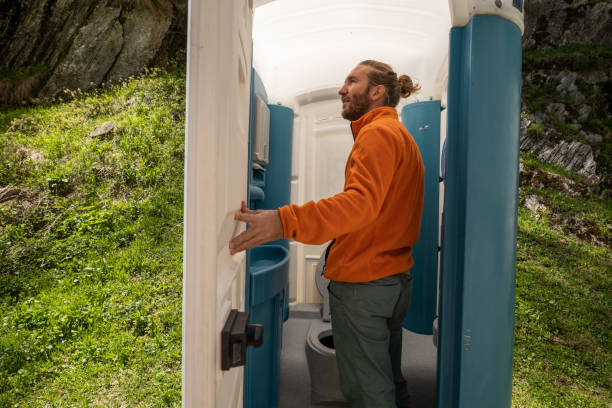 Portable Toilet Options We Offer in Gardiner, ME